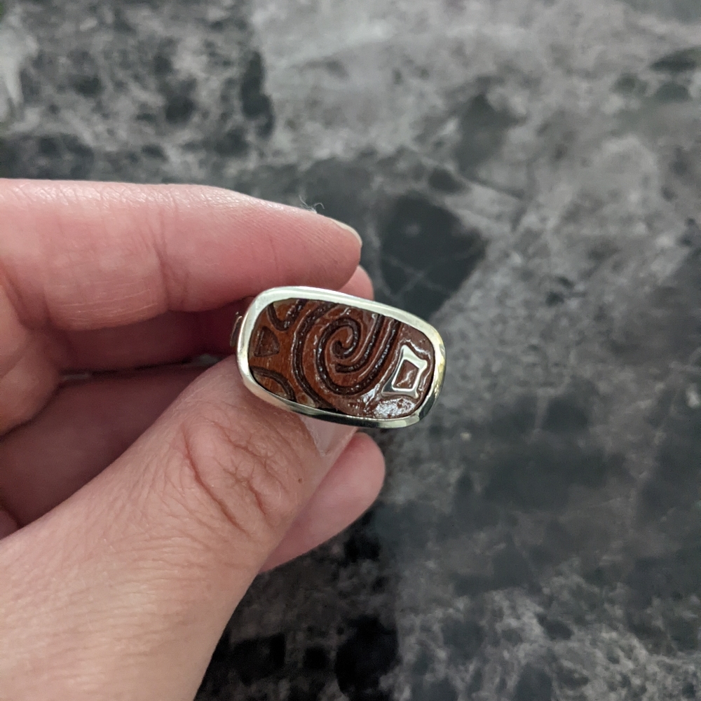 Size 8. Silpada Ring